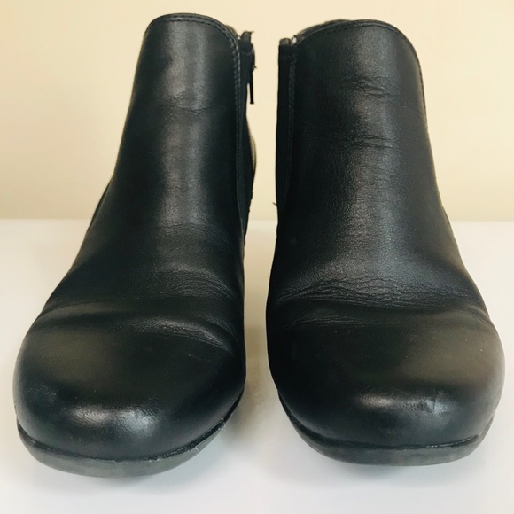 Clarks Mascarpone Bay  LEATHER Ankle Boots 8W - Picture 5 of 8